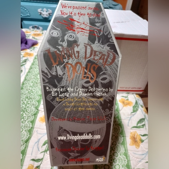 *VINTAGE* RARE Vincent Vaude Living Dead Doll like new - Picture 2 of 8